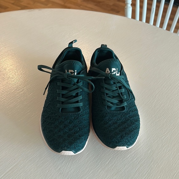 APL Sneakers, Dark Green, Size 7.5 - Picture 4 of 5